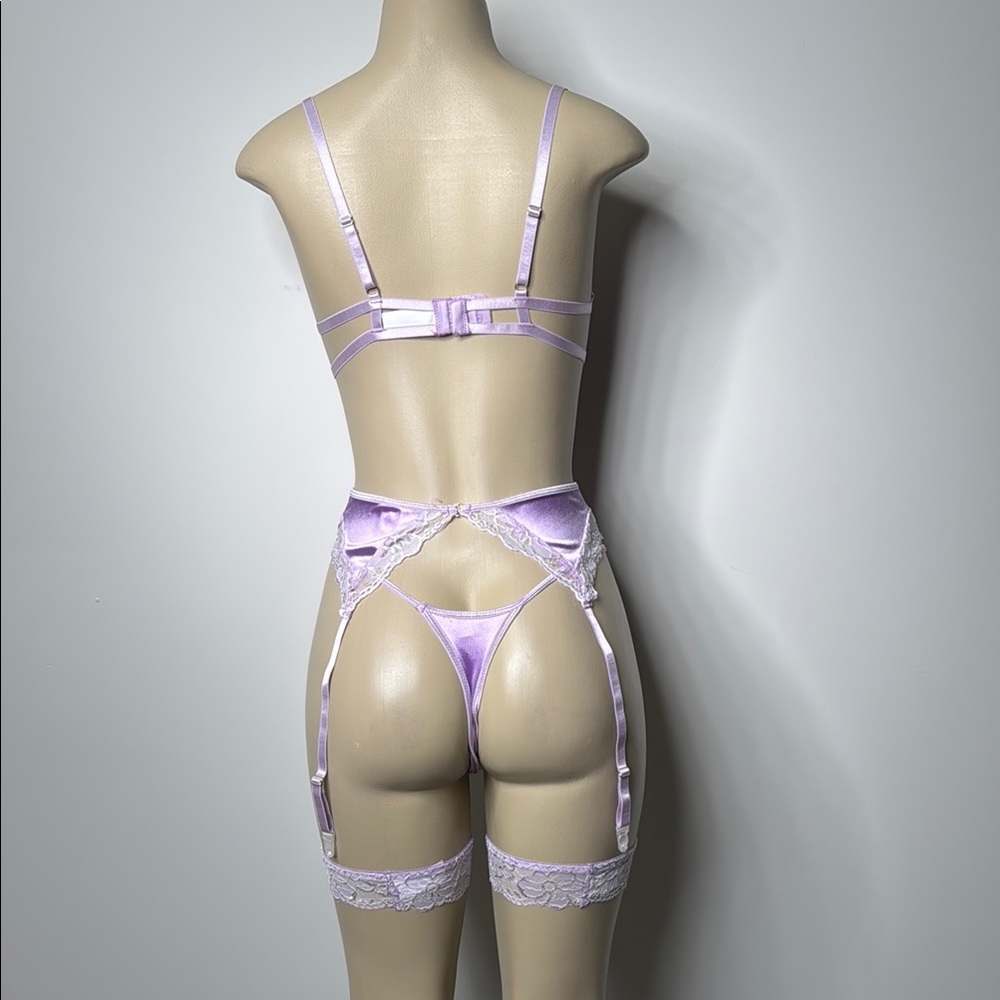SHEIN Purple and White Satin Bra Intimates - Picture 3 of 5